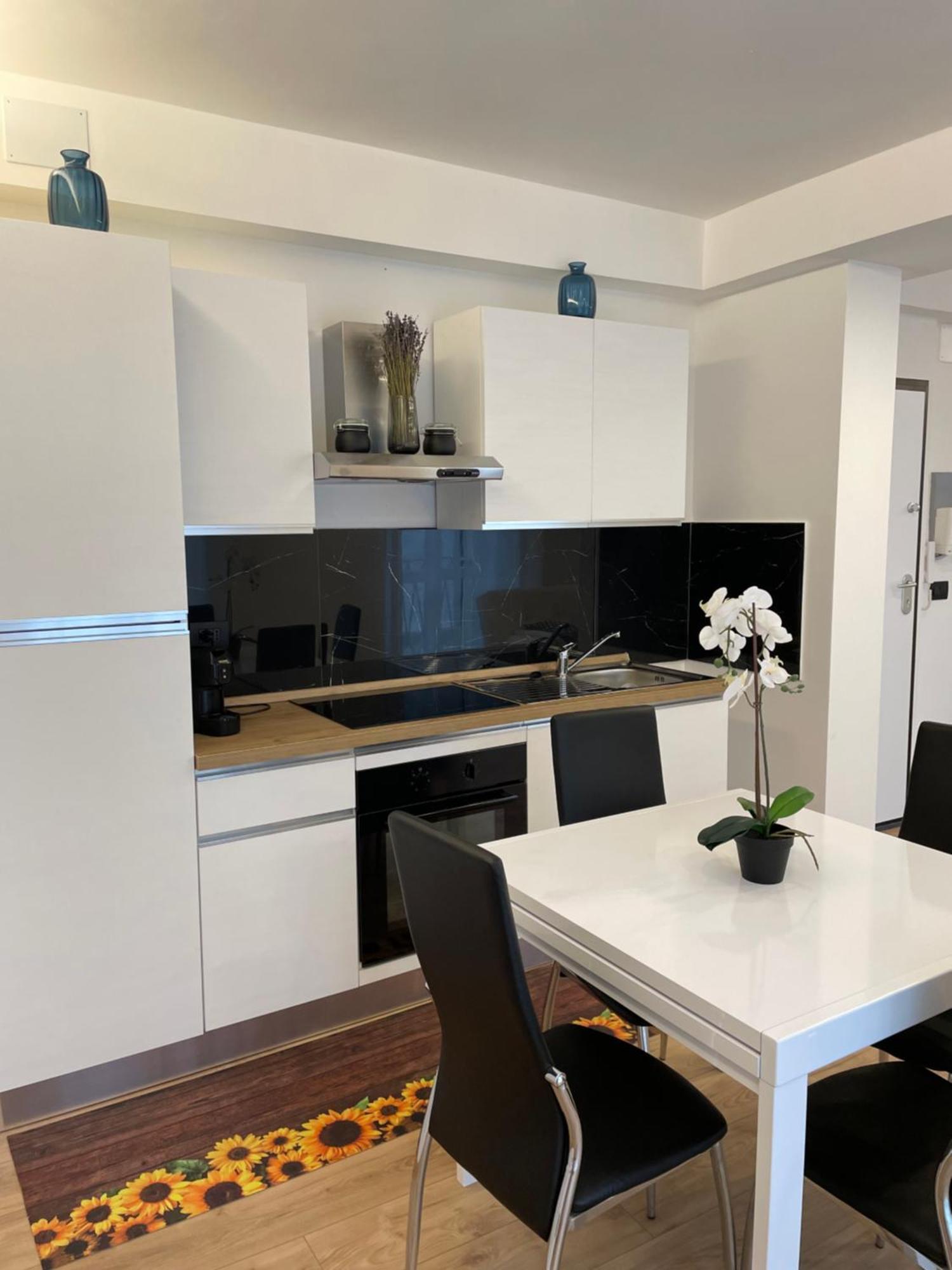 Apartamento Il Girasole Génova Exterior foto